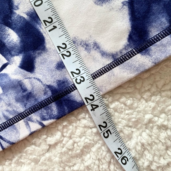 Lululemon | Power Y Tank - Picture 9 of 9